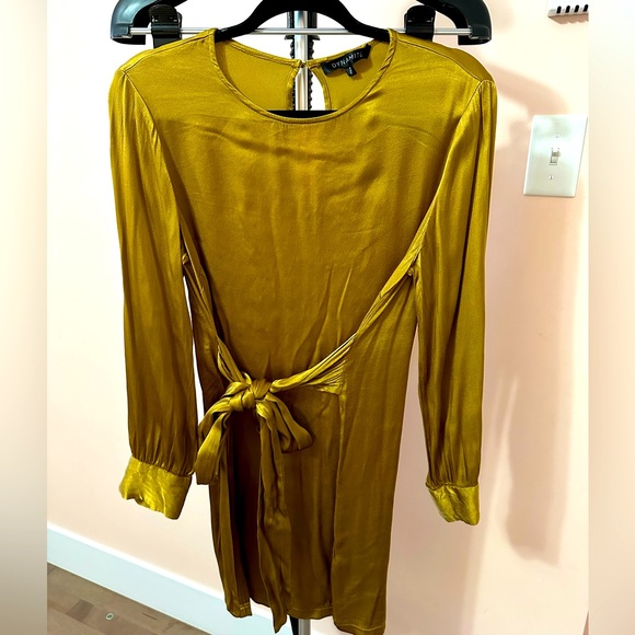 Dynamite Metallic Gold Dress - Picture 1 of 4
